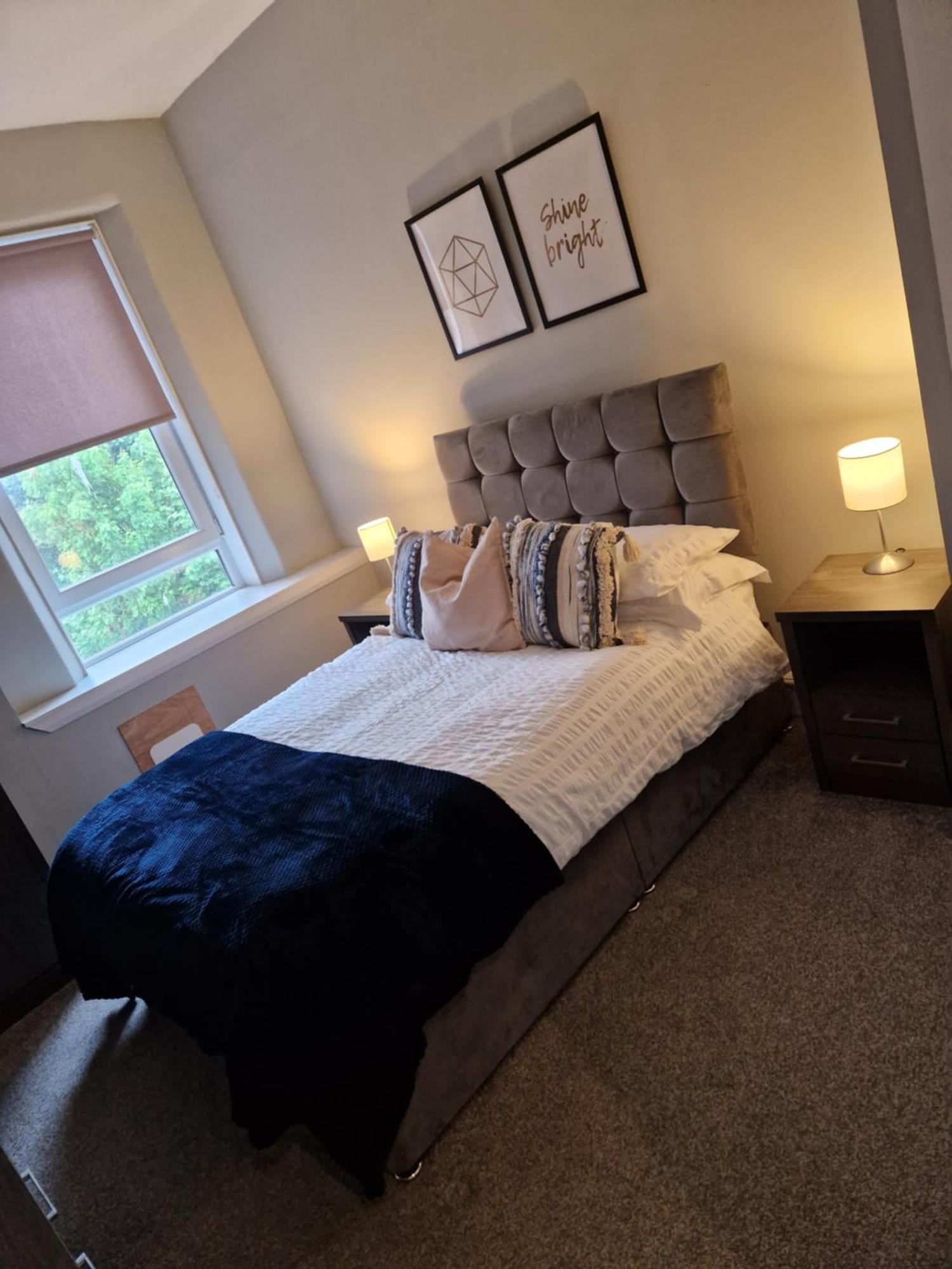 Star Apartment Дамбартон Экстерьер фото